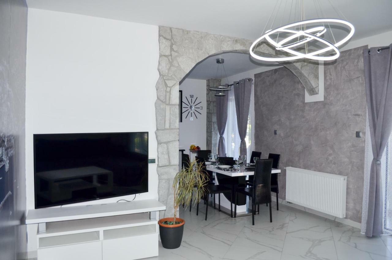 Tj Apartment Krk Town Exterior foto